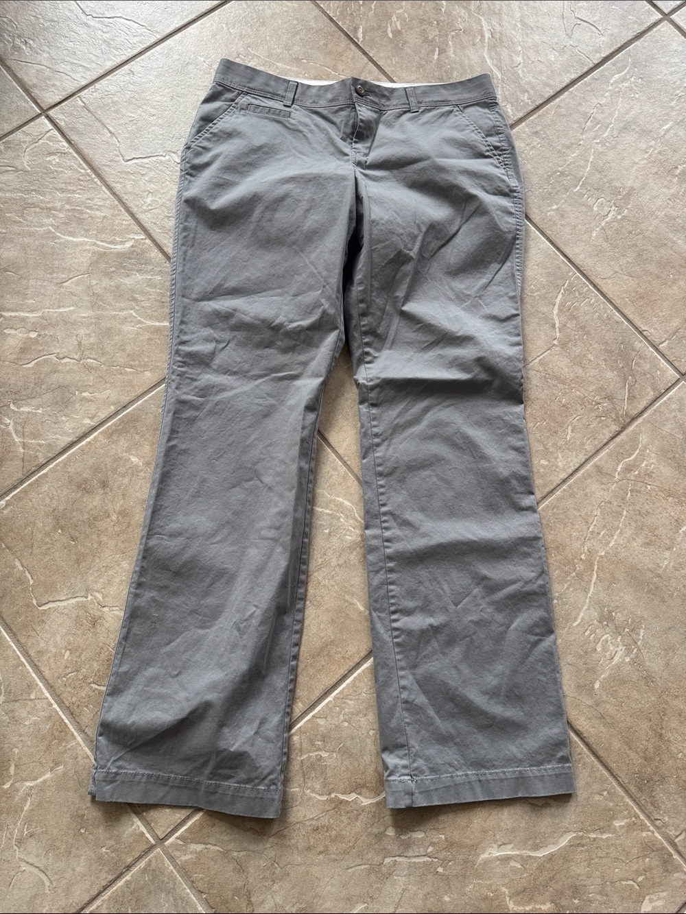Old Navy boot-cut khakis sz 12 long